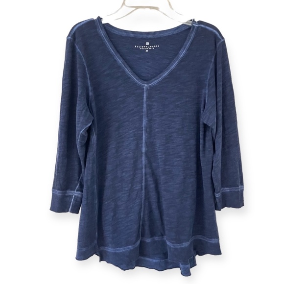 Elliott Lauren Tops - Elliott Lauren Enzyme Washed V Neck Asymmetrical Hem Tee Shirt In Navy (V1)